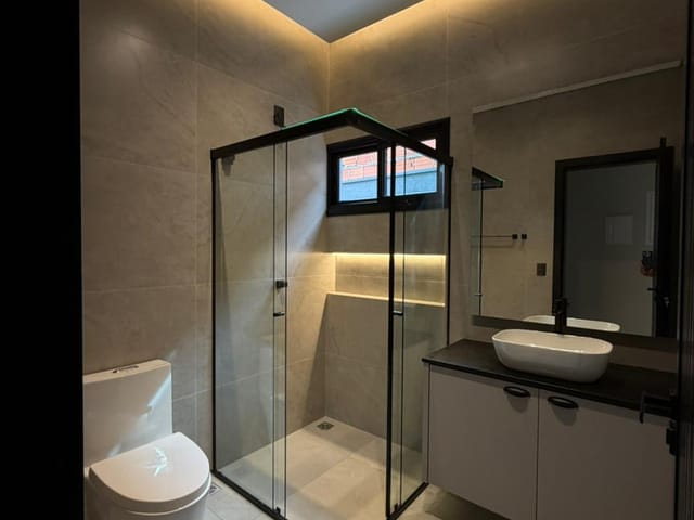 Casa com 250m² 3 quartos e 1 banheiro, à venda, no bairro Quatro Estações Boulevard em Sinop