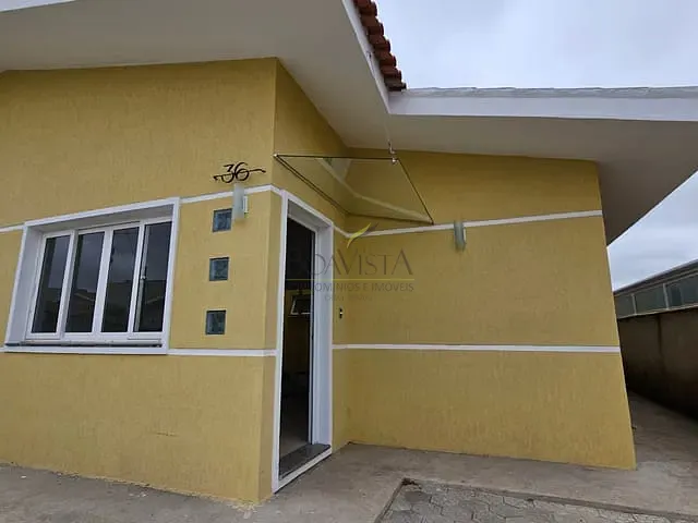 Casa com 200m² 3 quartos e 2 banheiros, à venda, no bairro Jardim São Marcos em Bom Jesus dos Perdões