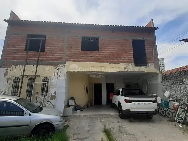 Casa com 413m² 15 quartos e 4 banheiros, à venda, no bairro Fátima em Teresina
