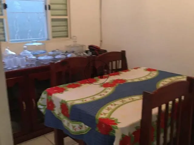 Casa com 157m² 2 quartos e 2 banheiros, à venda, no bairro Jardim Coelho Neto em Guaratinguetá