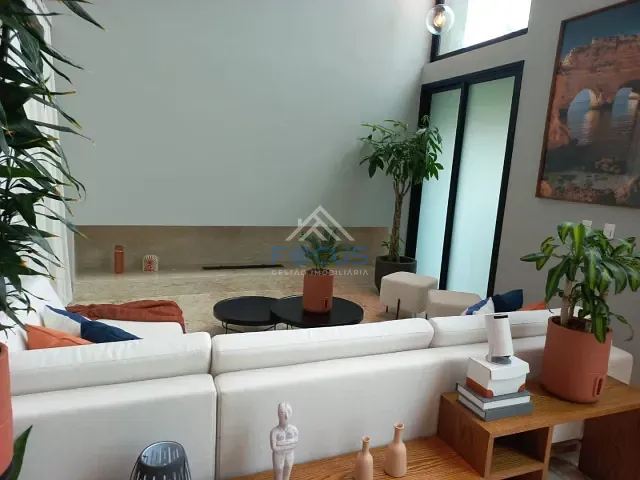 Casa com 450m² 3 quartos e 3 banheiros, à venda, no bairro Parque da Represa em Jundiaí
