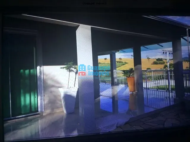 Casa com 1100m², à venda, no bairro Portal dos Nobres em Guaxupé