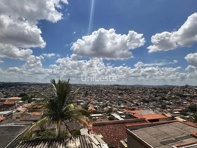Casa 5 quartos e 2 banheiros, à venda, no bairro Boa Vista em Belo Horizonte