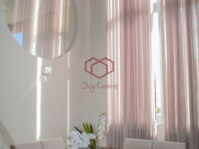 Casa com 454m² 3 quartos e 4 banheiros, à venda, no bairro Condomínio Florais do Valle em Cuiabá