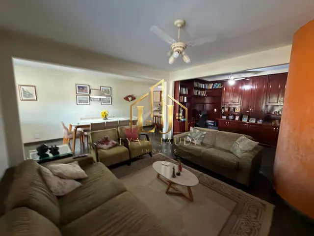 Casa com 360m² 4 quartos e 3 banheiros, à venda, no bairro Jardim Tropical em Cuiabá