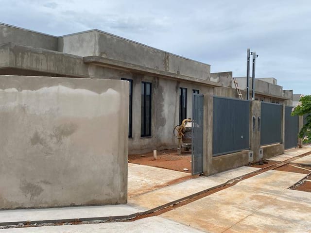 Casa com 110m² 2 quartos e 1 banheiro, à venda, no bairro Sonhalto Videira em Sinop