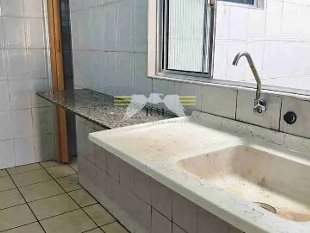 Casa com 150m² 2 quartos e 1 banheiro, à venda, no bairro Esmeralda em Praia Grande