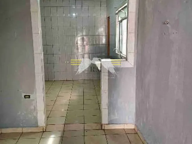 Casa com 150m² 2 quartos e 1 banheiro, à venda, no bairro Esmeralda em Praia Grande