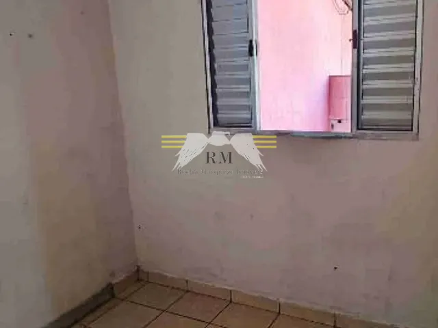 Casa com 150m² 2 quartos e 1 banheiro, à venda, no bairro Esmeralda em Praia Grande
