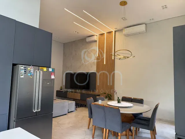 Casa com 250m² 3 quartos e 5 banheiros, à venda, no bairro Residencial Village Damha Rio Preto II em São José do Rio Preto