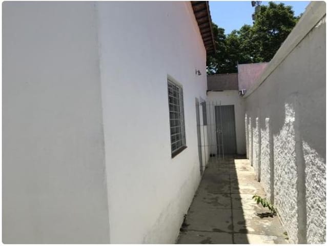 Foto do Casa - Casa - Ponto comercial no Centro - Locação! | RUSSI IMÓVEIS