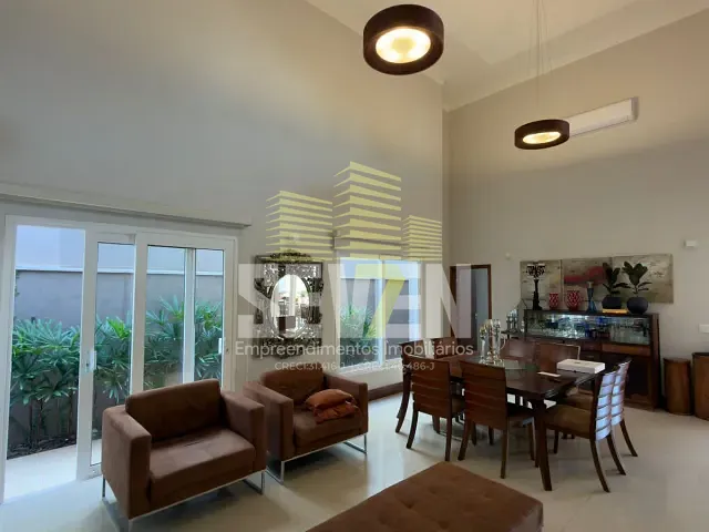 Casa com 448m² 4 quartos e 5 banheiros, à venda, no bairro Vila Aviaçao em Bauru