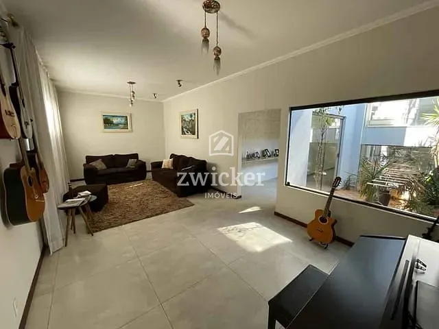 Casa com 440m² 5 quartos e 7 banheiros, à venda, no bairro Parque Jardim Europa em Bauru