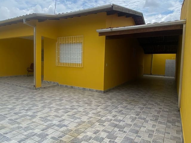Foto do Casa - Casa à venda no bairro Caputera região central de Caraguatatuba, SP com 104 m² de área construída e 02 dormitórios | Área 12 imóveis