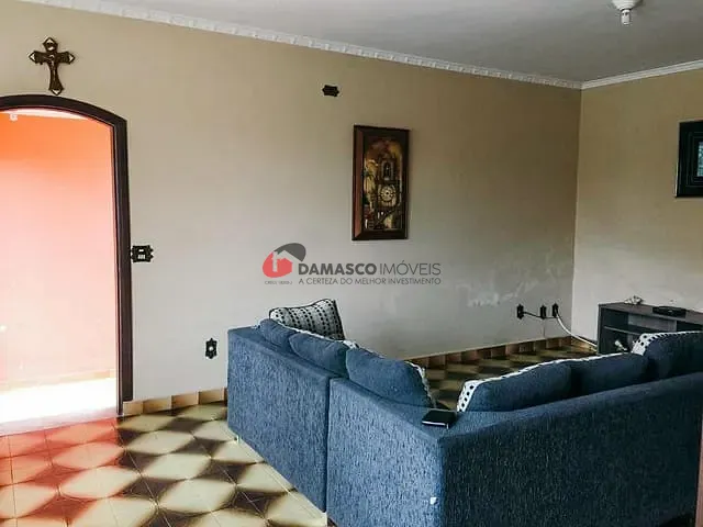 Casa com 224m² 4 quartos e 1 banheiro, à venda, no bairro Cerâmica em São Caetano do Sul