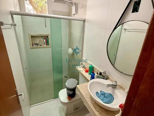 Casa com 200m² 4 quartos e 2 banheiros, à venda, no bairro Capitão Eduardo em Belo Horizonte