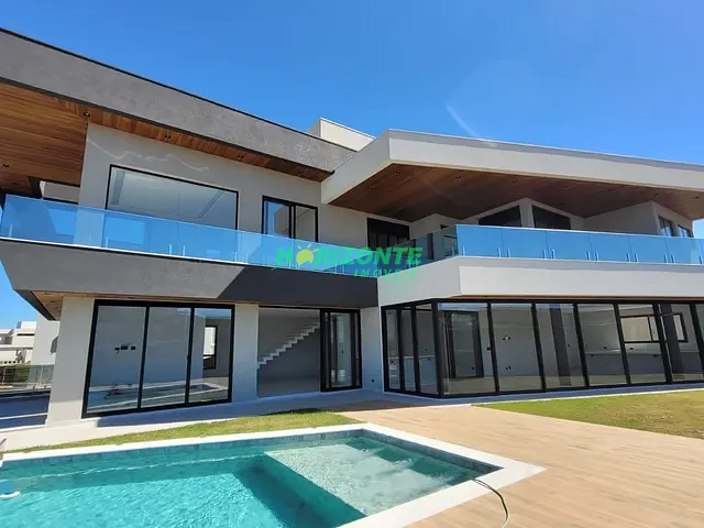 Casa com 900m² 5 quartos e 7 banheiros, à venda, no bairro Condomínio Reserva do Paratehy em São José dos Campos
