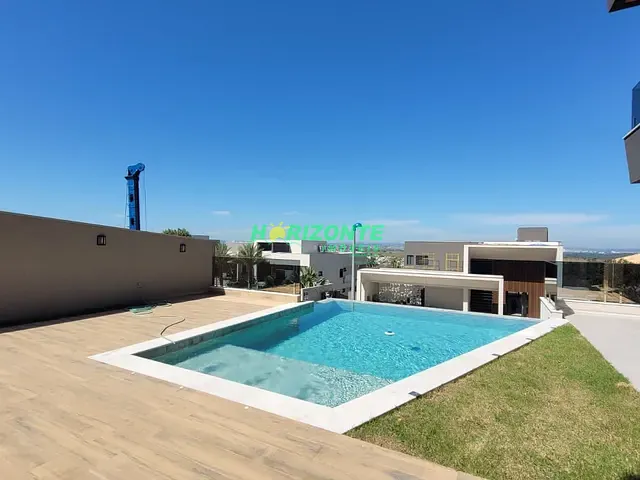 Casa com 900m² 5 quartos e 7 banheiros, à venda, no bairro Condomínio Reserva do Paratehy em São José dos Campos