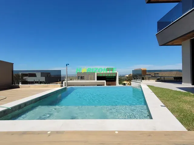 Casa com 900m² 5 quartos e 7 banheiros, à venda, no bairro Condomínio Reserva do Paratehy em São José dos Campos