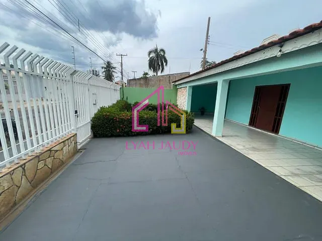 Casa com 360m² 3 quartos e 3 banheiros, para alugar, no bairro Jardim Tropical em Cuiabá