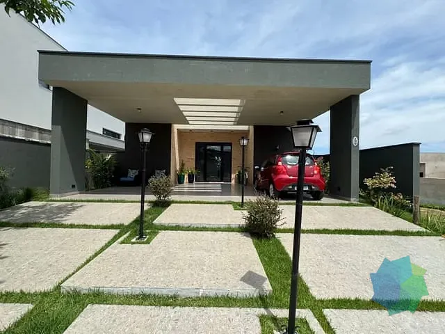 Casa com 372m² 2 quartos e 2 banheiros, à venda, no bairro Condomínio Residencial Una em Itu