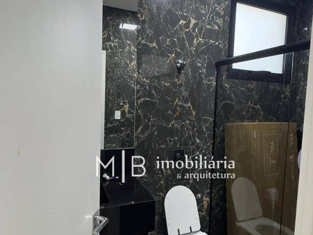 Casa 3 quartos e 2 banheiros, para alugar, no bairro Rivieira do Lago em Ijaci