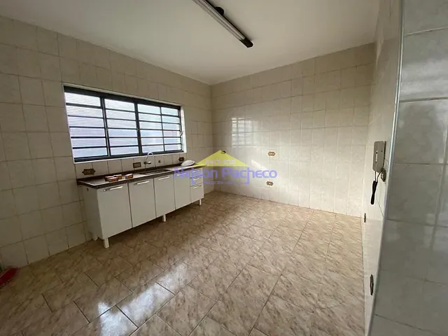 Casa com 108m² 3 quartos e 1 banheiro, à venda, no bairro Centro em Capivari