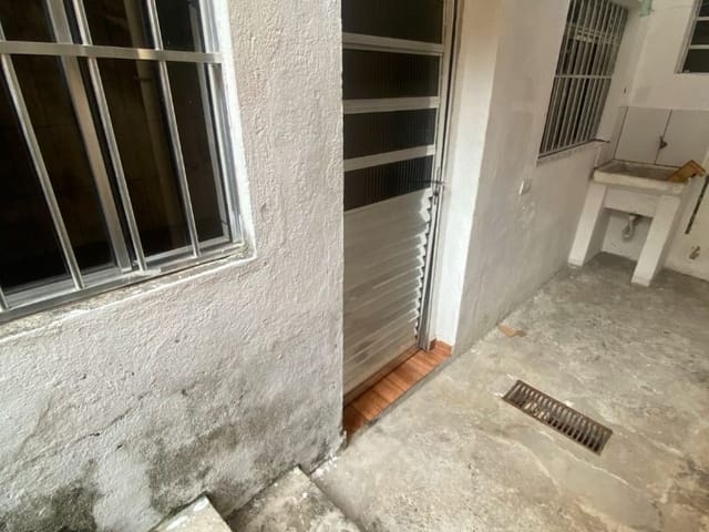Casa com 35m² 1 quarto e 1 banheiro, para alugar, no bairro Jardim Dionisio em São Paulo