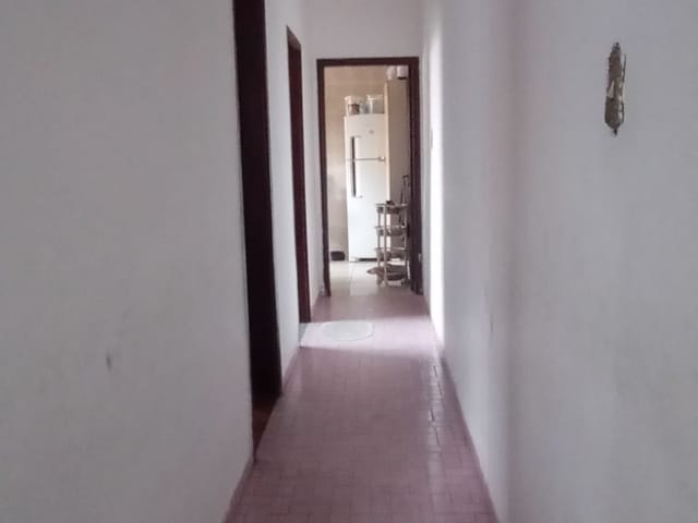 Casa com 176m² 2 quartos e 2 banheiros, à venda, no bairro Campinho em Guaratinguetá