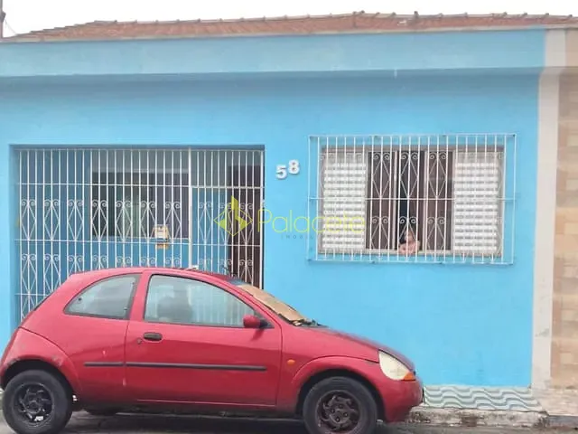 Casa com 176m² 2 quartos e 2 banheiros, à venda, no bairro Campinho em Guaratinguetá