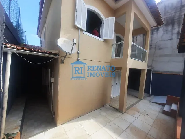 Casa com 447m² 5 quartos e 5 banheiros, para alugar, no bairro Flamengo em Maricá
