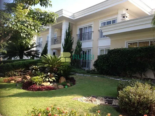 Casa com 1260m² 6 quartos e 8 banheiros, à venda, no bairro Jardim Paraíba em Jacareí