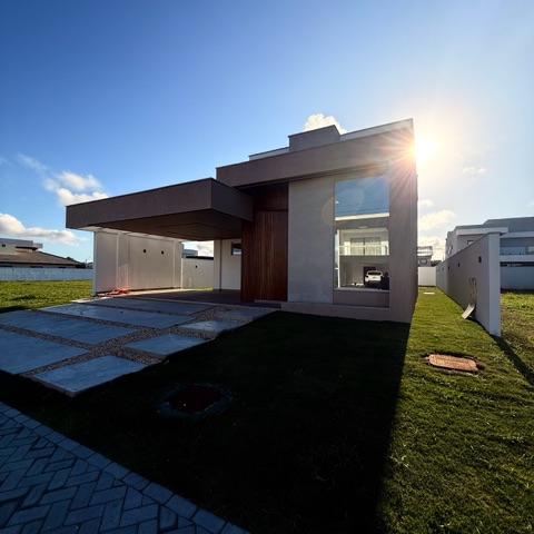Casa com 379m² 3 quartos e 5 banheiros, à venda, no bairro Ogiva em Cabo Frio