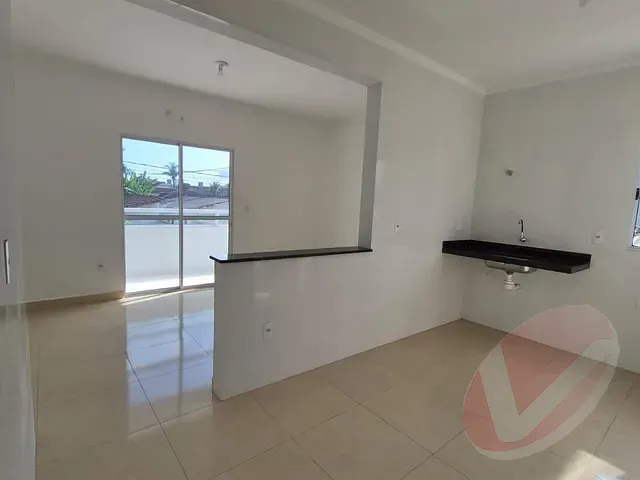 Casa com 125m² 2 quartos e 2 banheiros, à venda, no bairro Melvi em Praia Grande