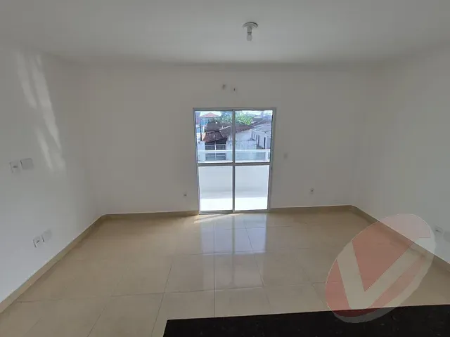 Casa com 125m² 2 quartos e 2 banheiros, à venda, no bairro Melvi em Praia Grande