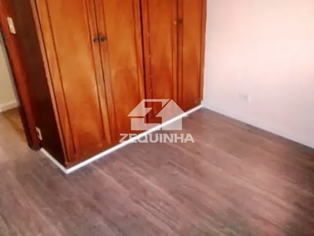 Casa com 167m² 4 quartos e 3 banheiros, à venda, no bairro Jardim das Flores em Osasco