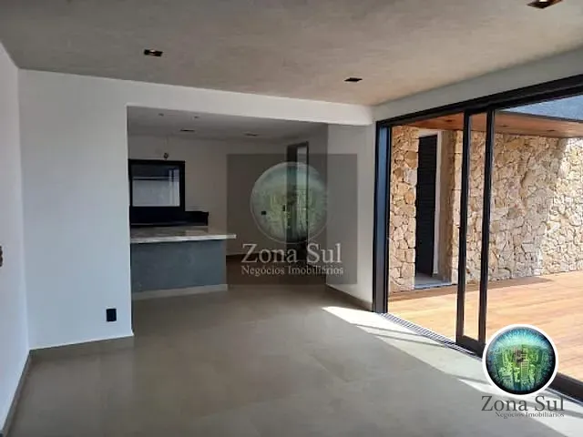 Casa com 335m² 4 quartos e 5 banheiros, à venda, no bairro Alphaville Nova Esplanada em Votorantim