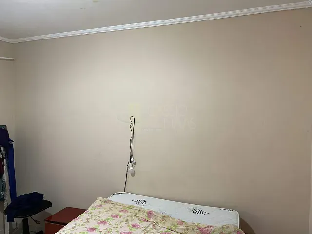 Casa com 375m² 3 quartos e 2 banheiros, à venda, no bairro Jardim Catuaí em Apucarana