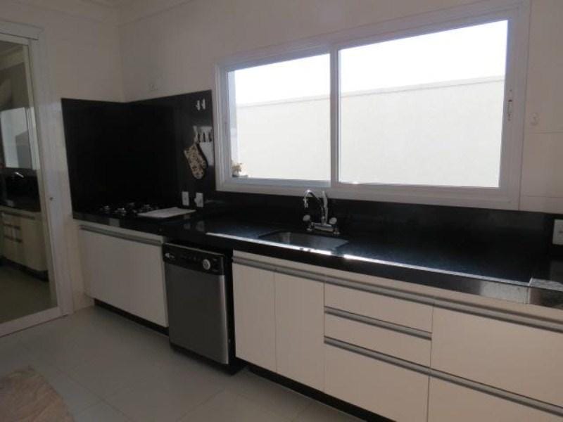Casa, 3 quartos, 200 m² - Foto 27