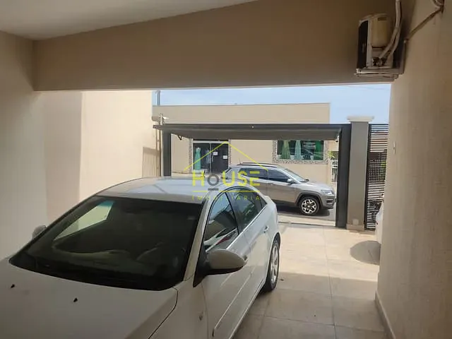 Casa com 324m² 4 quartos e 1 banheiro, à venda, no bairro Santa Eliza em Votuporanga