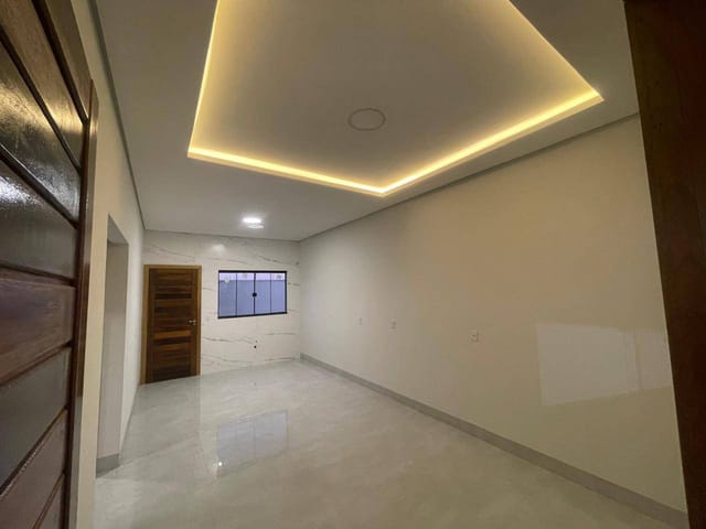 Casa com 180m² 2 quartos e 1 banheiro, à venda, no bairro Loteamento Jardim Tropical em Sinop