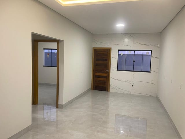 Casa com 180m² 2 quartos e 1 banheiro, à venda, no bairro Loteamento Jardim Tropical em Sinop