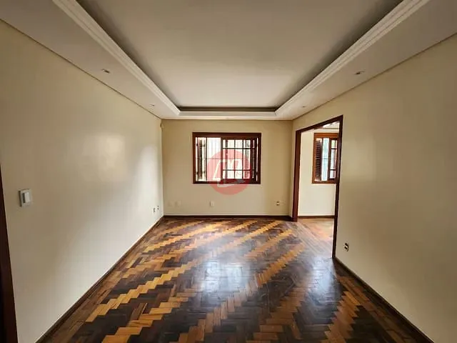 Casa com 80m² 3 quartos e 3 banheiros, à venda, no bairro Glória em Porto Alegre
