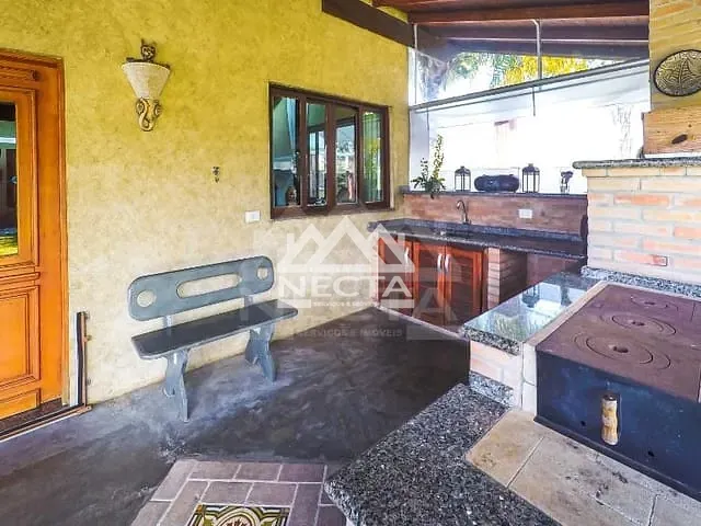 Casa com 324m² 3 quartos e 3 banheiros, à venda, no bairro Pontal de Santa Marina em Caraguatatuba