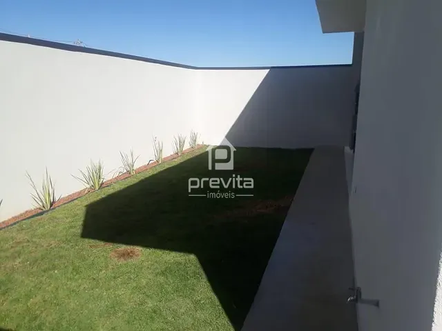 Casa com 250m² 3 quartos e 2 banheiros, à venda, no bairro Vale dos Cristais em Taubaté