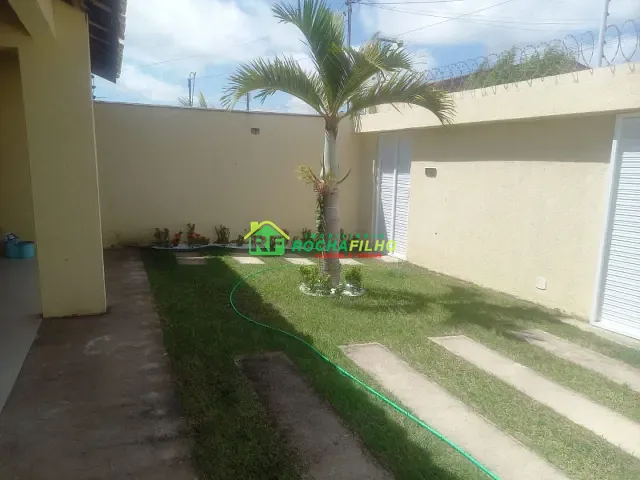 Casa com 200m² 4 quartos e 2 banheiros, à venda, no bairro Planalto em Parnaíba