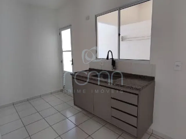 Casa 3 quartos e 2 banheiros, para alugar, no bairro Terra Nova Garden Village em São José do Rio Preto