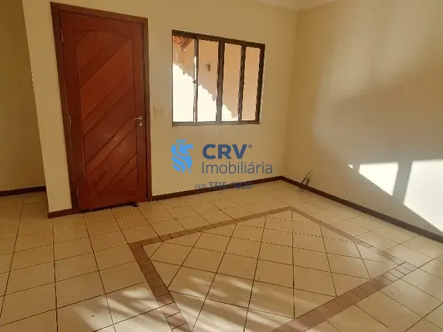 Casa com 190m² 3 quartos e 3 banheiros, à venda, no bairro Parque Jamaica em Londrina