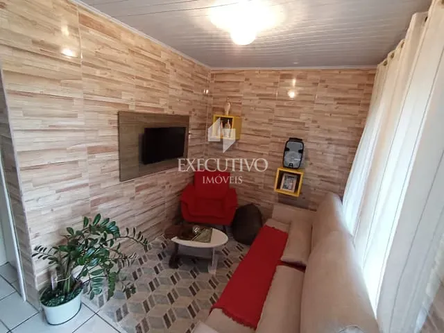 Casa 2 quartos e 2 banheiros, à venda, no bairro Novo Horizonte em Arroio do Meio