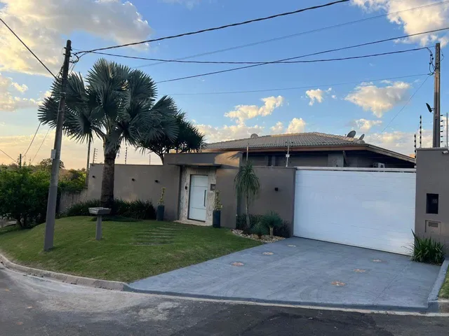 Casa com 1108m² 3 quartos e 1 banheiro, à venda, no bairro Parque Residencial Tancredi em Americana